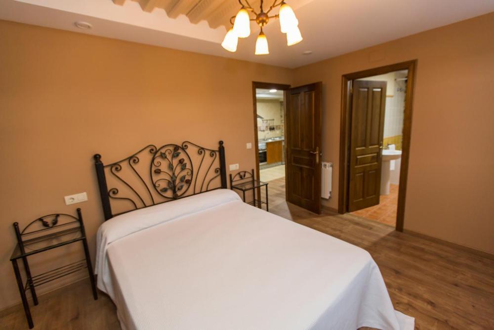 Apartamentos Casa Mateo Navia Kültér fotó